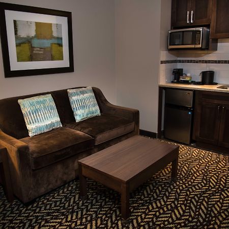 Holiday Inn Express & Suites Spruce Grove - Stony Plain By Ihg Bagian luar foto
