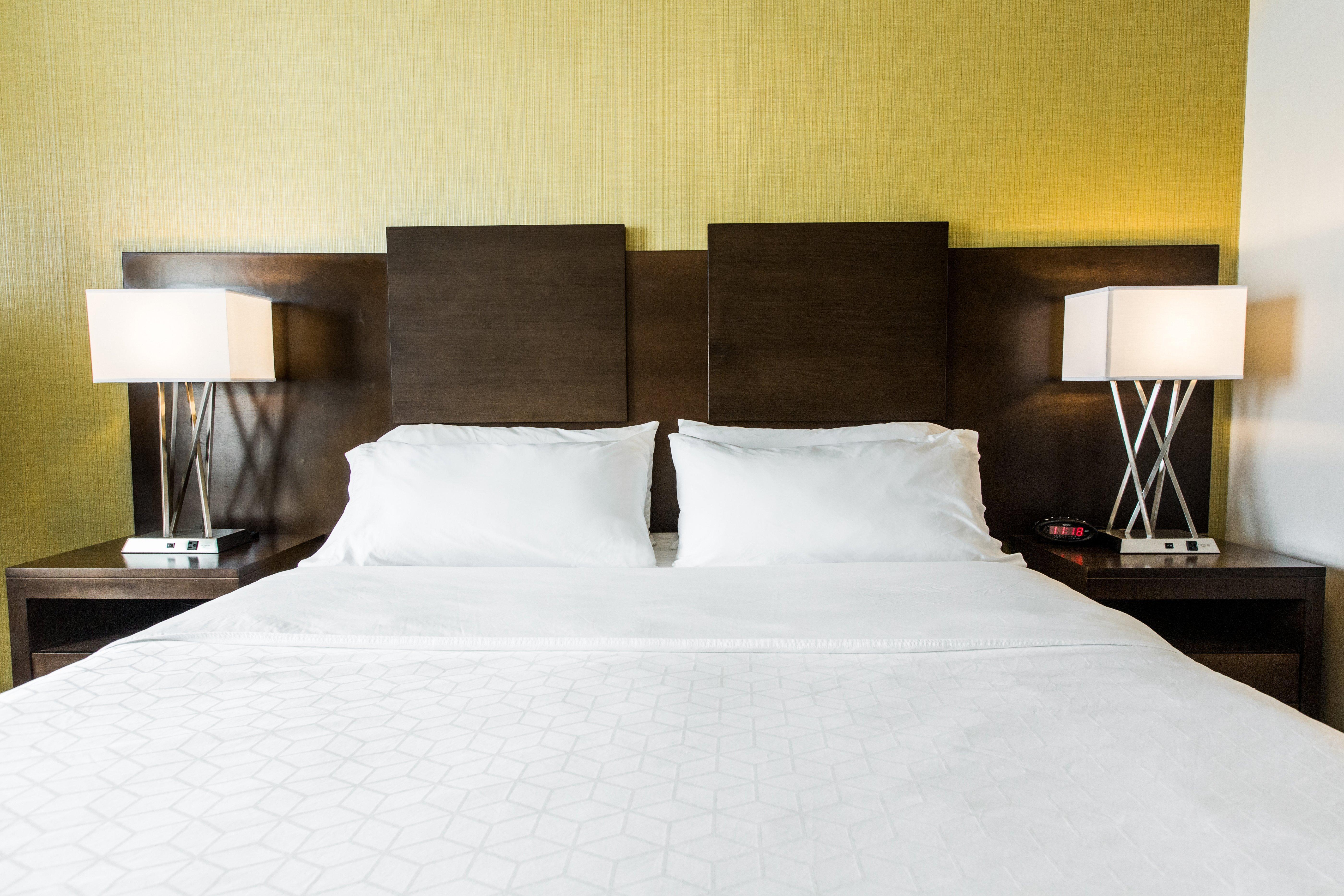 Holiday Inn Express & Suites Spruce Grove - Stony Plain By Ihg Bagian luar foto
