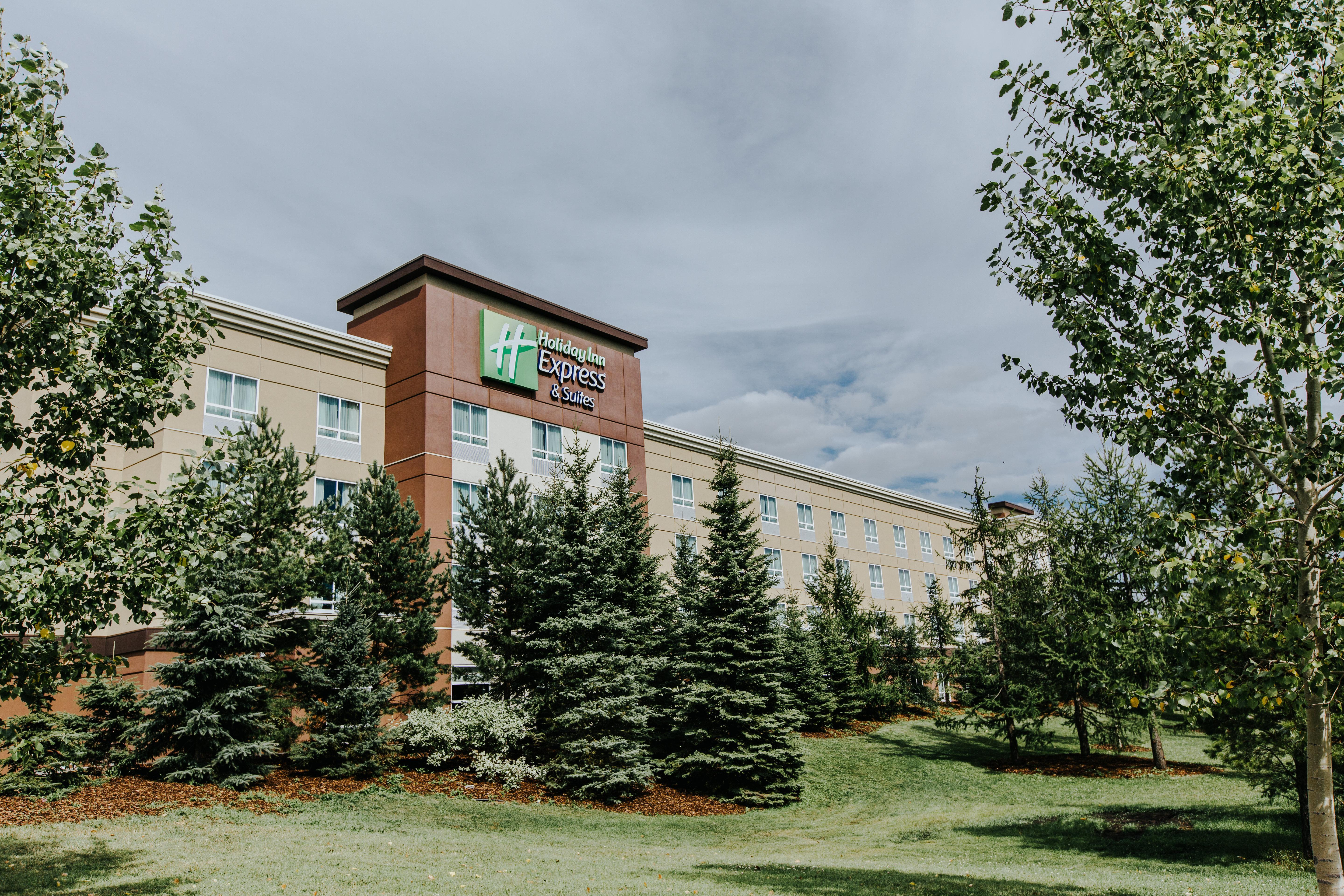 Holiday Inn Express & Suites Spruce Grove - Stony Plain By Ihg Bagian luar foto