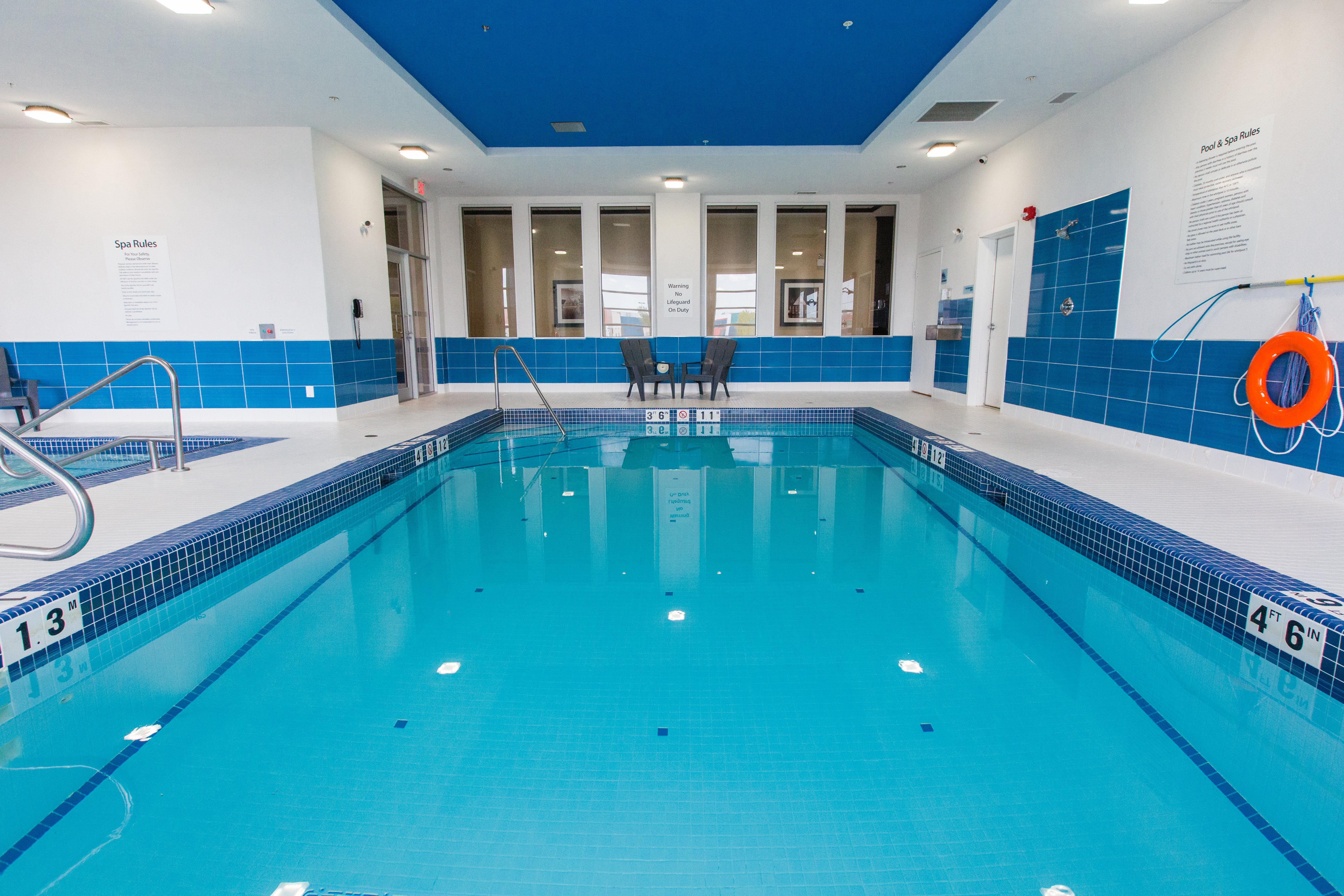 Holiday Inn Express & Suites Spruce Grove - Stony Plain By Ihg Bagian luar foto